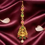 Elegant Pearl Maang Tikka